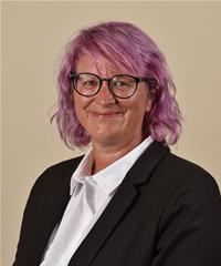 Profile image for Cllr Tracy Dickinson